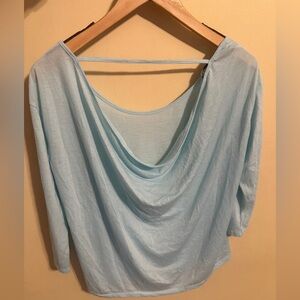 American Eagle Outfitters scooped back 3/4 sleeves shirt women M